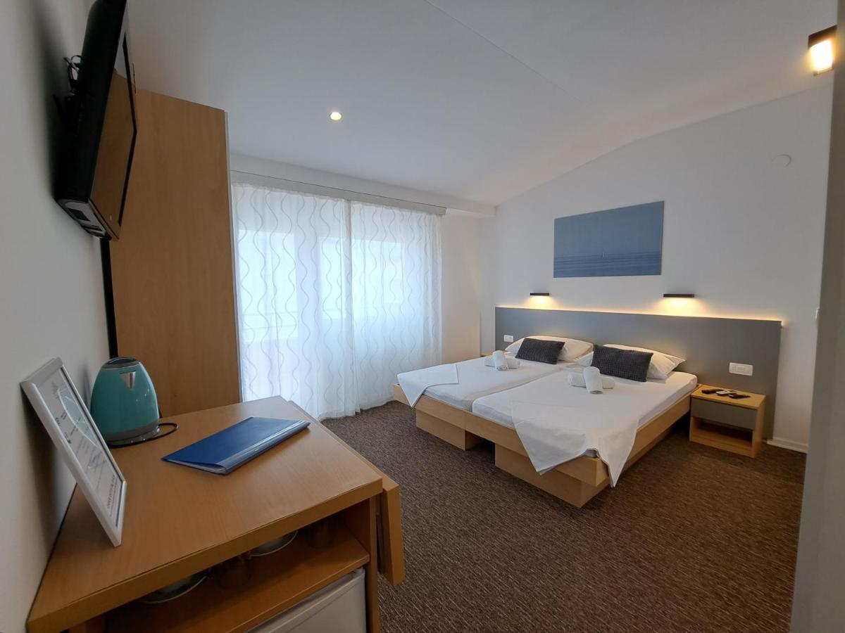 Stobreč Rooms Zvonimir المظهر الخارجي الصورة