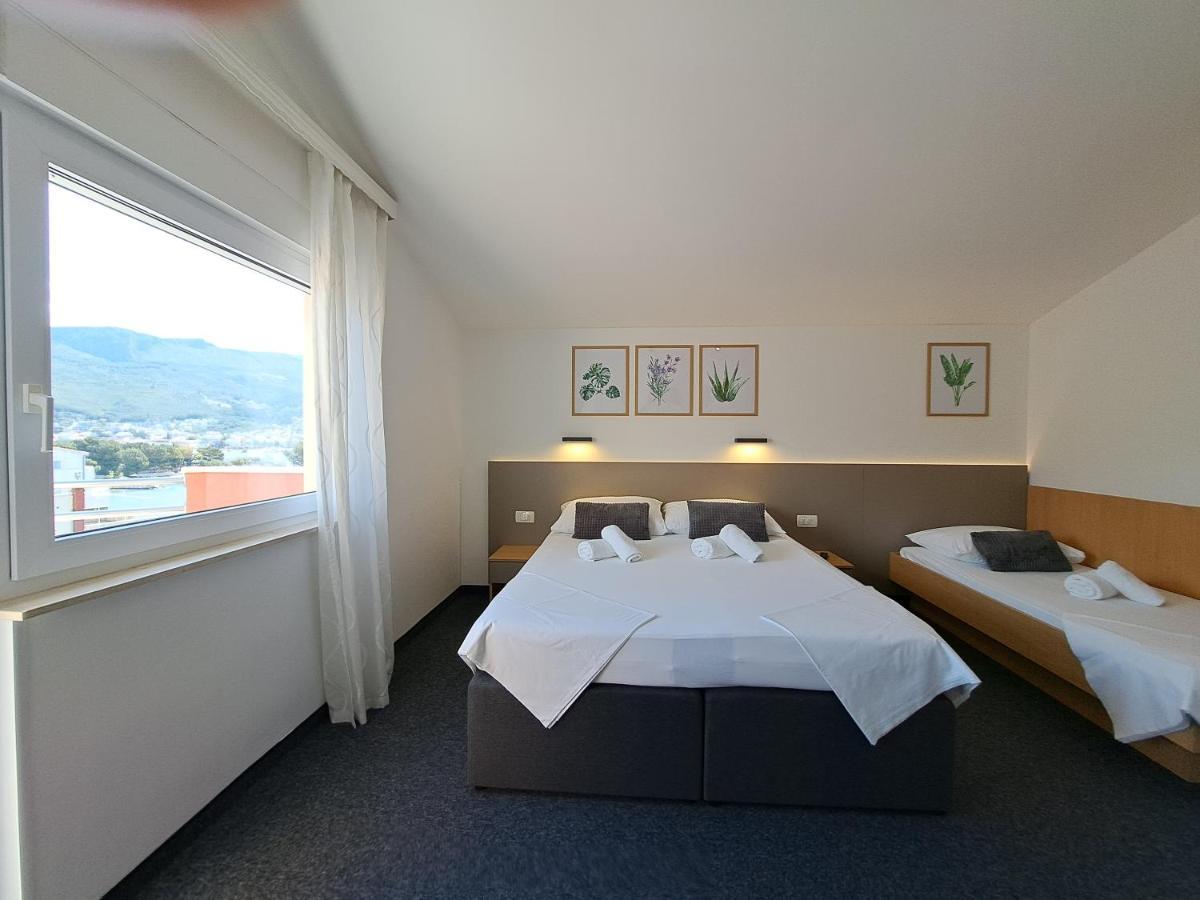 Stobreč Rooms Zvonimir المظهر الخارجي الصورة
