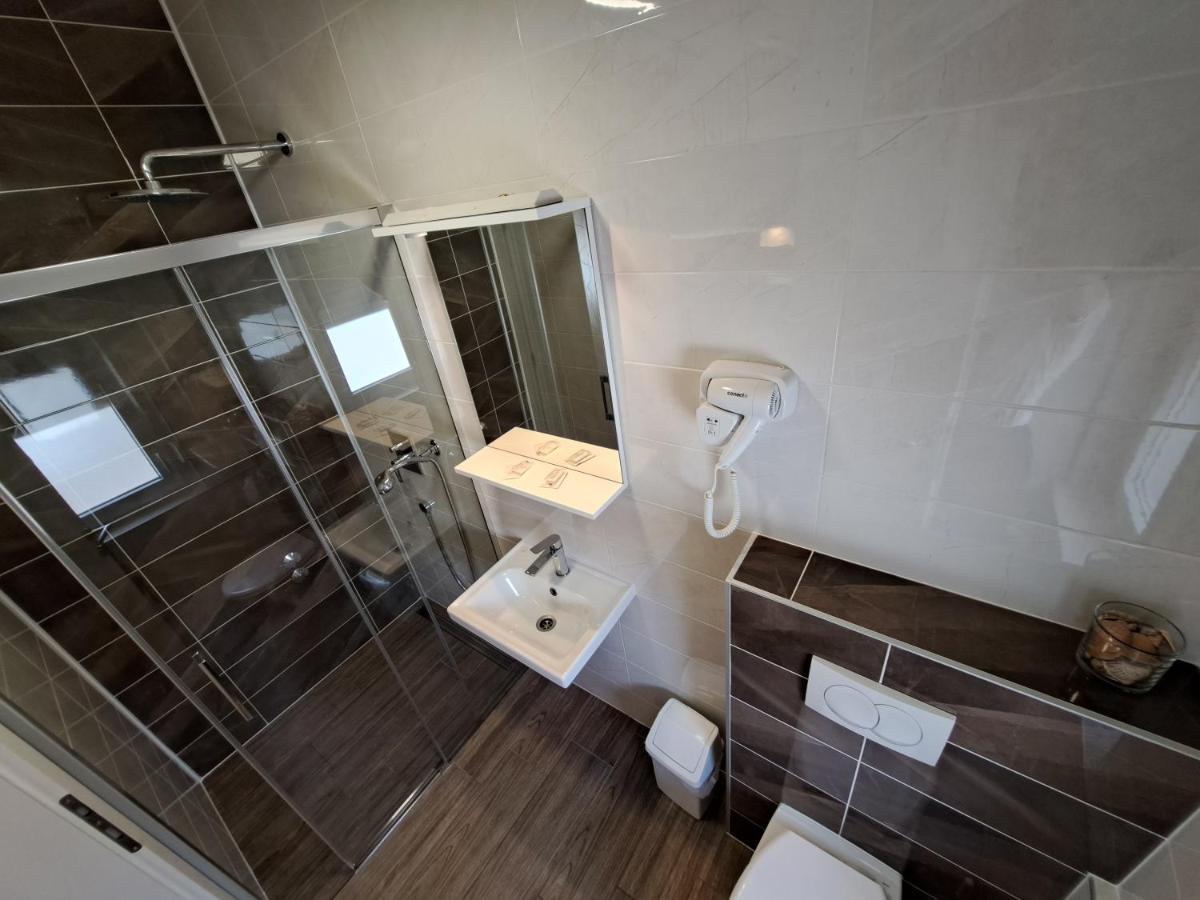 Stobreč Rooms Zvonimir المظهر الخارجي الصورة