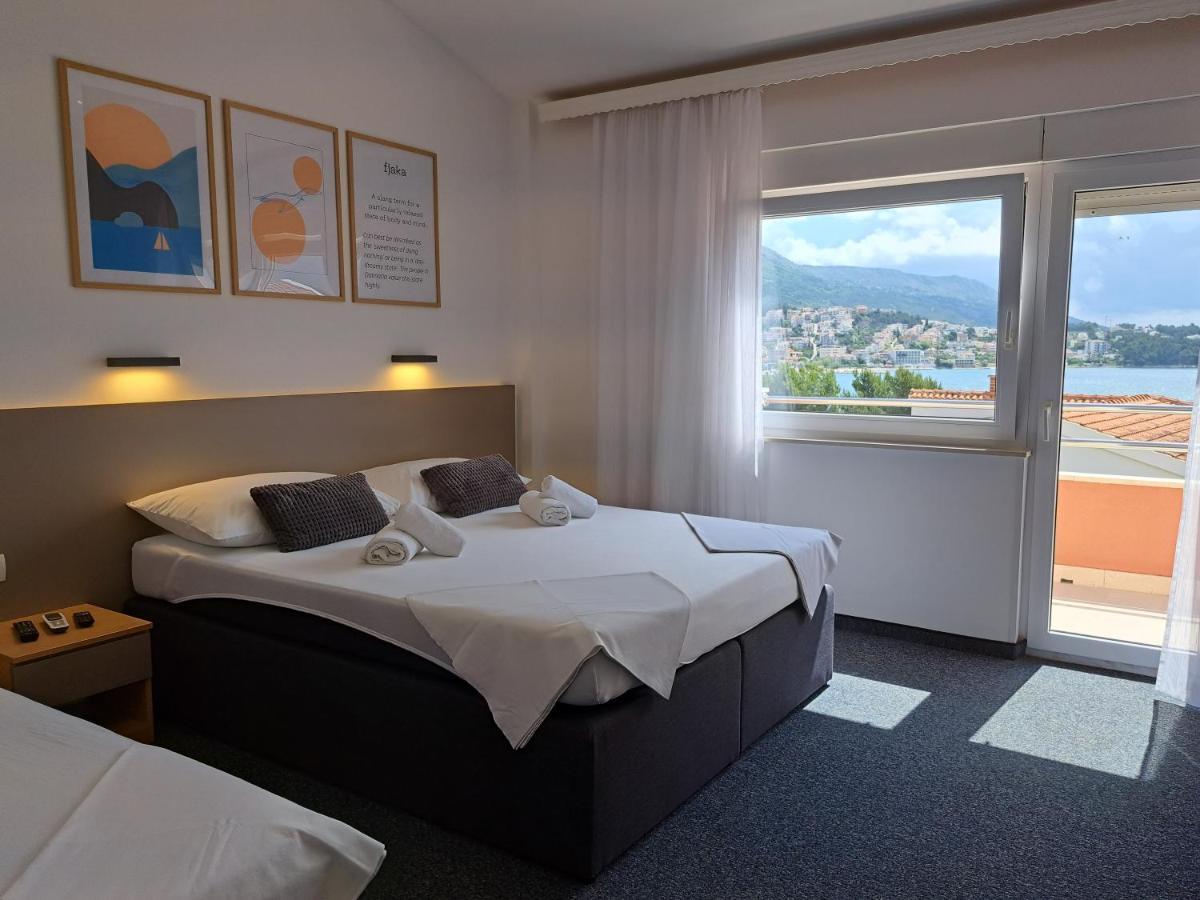 Stobreč Rooms Zvonimir المظهر الخارجي الصورة
